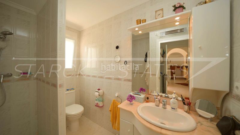 Foto f404eb1e-cae7-4c08-b290-367b776c9d2c. Casa amb xemeneia piscina a Beniarbeig