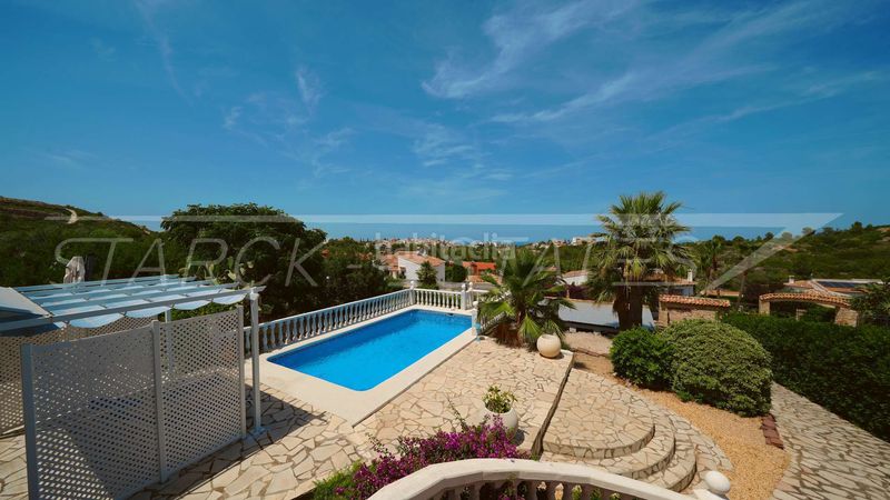 Foto 754dd3b4-5511-4c83-bc90-79bf03009e64. Casa amb xemeneia piscina a Ráfol de Almunia