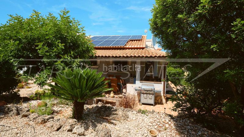 Foto ec0bd44a-f3e5-411e-abfb-f0a94c118b99. Casa amb xemeneia piscina a Ráfol de Almunia