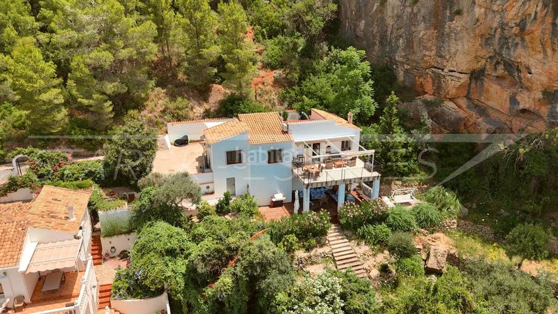 Foto 91a4157d-4168-4592-9d5e-1c89d9937b26. Casa en Benidoleig