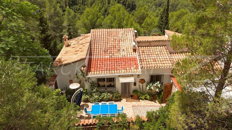 Foto 9f11d209-6c93-4b4e-82ee-10346ce27e31. Casa en Benidoleig