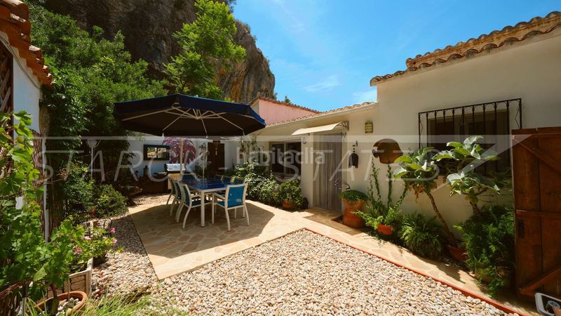 Foto b3ce1da1-5ba4-4ad5-a0d0-83a478803a9c. Casa en Benidoleig