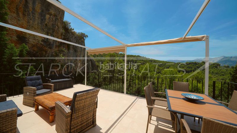Foto c9e1775b-e30b-4b63-8539-9fa58d78d03b. Casa en Benidoleig