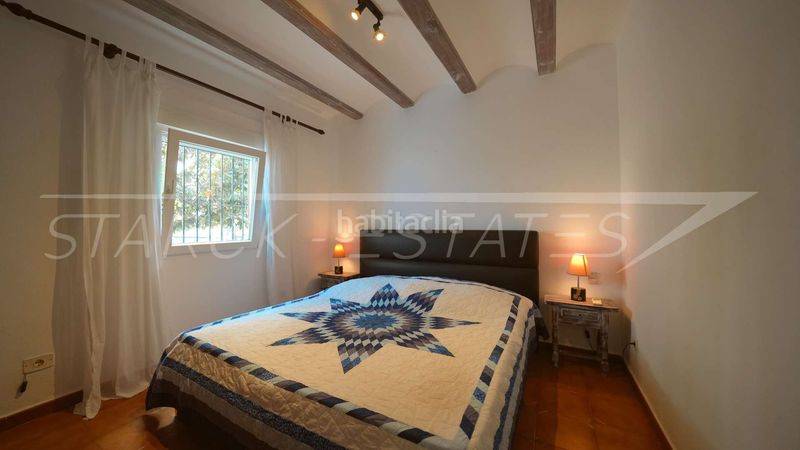 Foto 14b93861-be88-4404-941f-eb3cee9b29a2. Casa amb xemeneia piscina a Poblets (els)