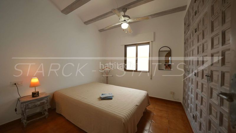 Foto c1bf4596-27d4-4826-8d3b-ae9248e98835. Casa amb xemeneia piscina a Poblets (els)