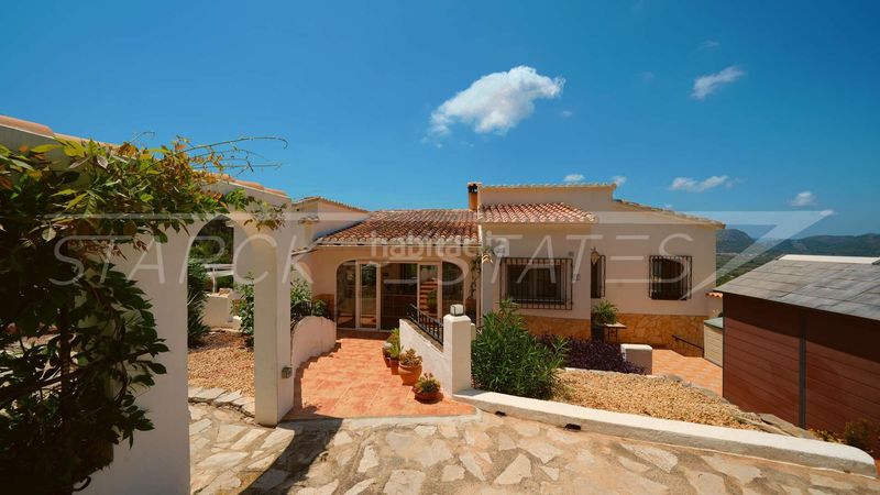 Foto 1885274c-8d3b-489d-94a5-eaee1d99a6dd. Casa en Benidoleig