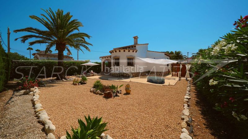 Foto 8fa6cdfd-c108-437d-ada8-7734ec9701c5. Casa amb xemeneia a Poblets (els)