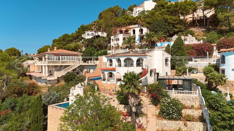 Foto fd5c5d28-6566-4d10-ba61-c347a8ddf2d2. Casa amb piscina a Benissa pueblo Benissa