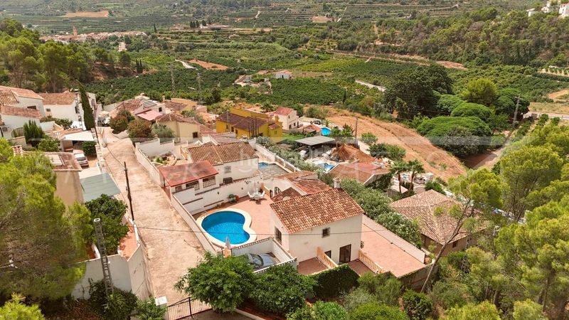 Foto 78c3ea34-1971-4353-8d73-996edfd82ad6. Casa amb xemeneia piscina a Atzúbia (L´)