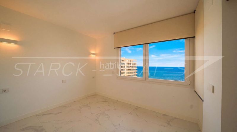 Foto 27c4bc9b-c1b0-4f7d-8868-af5454ac829b. Apartament amb piscina a Punta Prima Orihuela