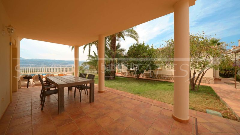 Foto 1b479a08-1967-46ce-b096-05b3dff6d29b. Casa amb piscina a Sanet y Negrals