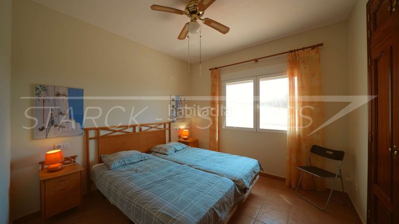 Foto 7a2036a0-b773-46cc-b1a0-329e2e8b20d3. Casa amb piscina a Sanet y Negrals