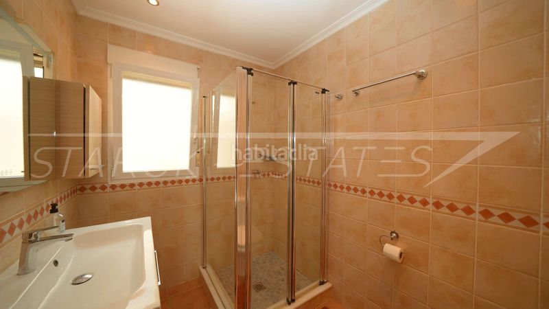 Foto 8ebe835c-ff46-4b91-af26-5a4be593570c. Casa amb piscina a Sanet y Negrals
