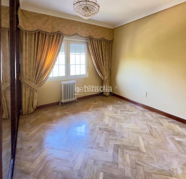 Foto 81d3fc0a-4b83-45b7-bfbf-fe77517f84ca. Etagenwohnung in Norte-Universidad Móstoles