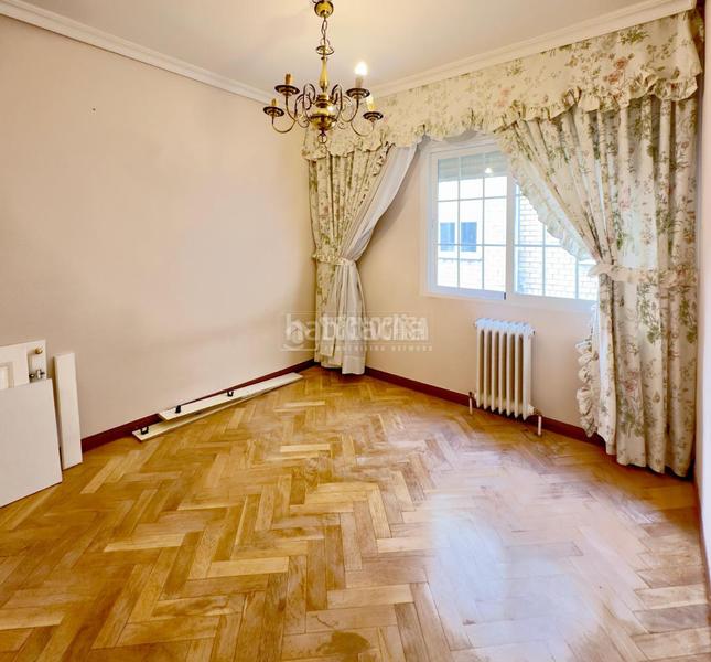 Foto 8f334aff-8a54-4d37-9e01-bd6cf94acadd. Etagenwohnung in Norte-Universidad Móstoles