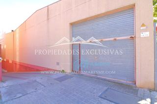 Fabrikhalle in Carrer repblica argentina 2. Nave completamente difana ocata
