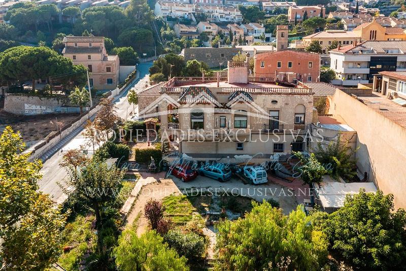 Foto c7265bcf-1b6a-4a18-a579-22d350e9e05a. Bauernhof in passeig de la riera 40 in Teià