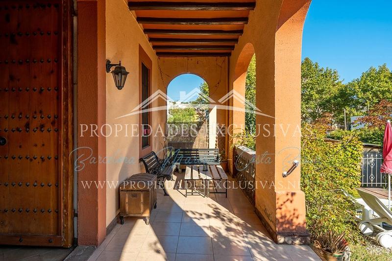 Foto d598ef61-199b-4a84-9e76-8905290ad6b8. Bauernhof in passeig de la riera 40 in Teià