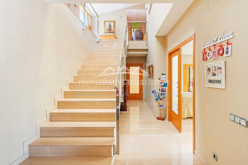 Foto 67ab5fb1-5b8e-4864-9422-6da63cf5bdf7. Chalet dans carrer ramon llull 29 dans Teià