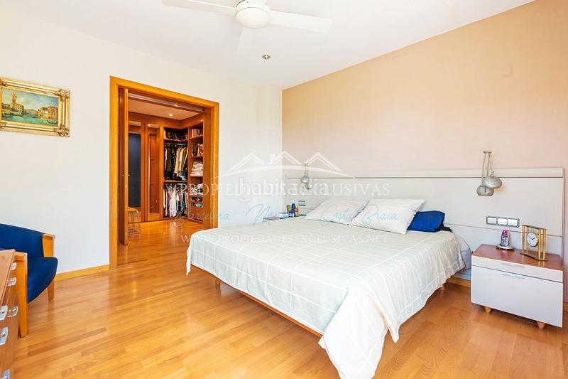 Foto 7356b969-4b0b-45e3-aba4-48e3e7e9b7da. Chalet dans carrer ramon llull 29 dans Teià