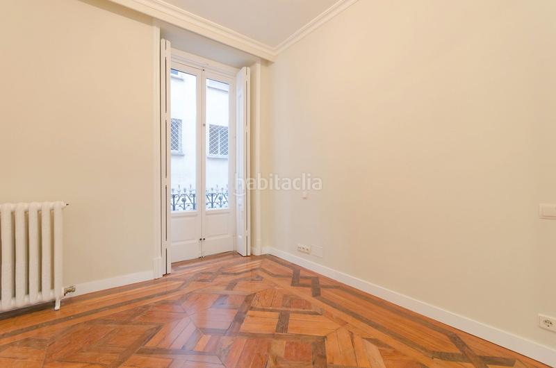 Foto cb4a259f-75ce-471d-a7f9-372221b3124d. Location appartement dans calle de el españoleto 16 dans Madrid