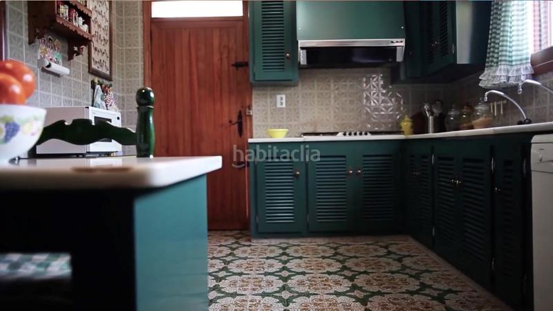 Foto 43dc45ce-49f4-4c07-931e-16108990adbf. Masia amb xemeneia calefacció aparcament piscina a Gandia