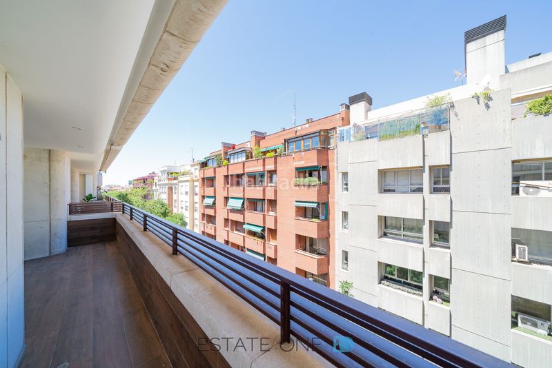 Foto e046931d-a812-452e-a32f-719ff46c0424. Lloguer pis amb calefacció aparcament a Almagro Madrid