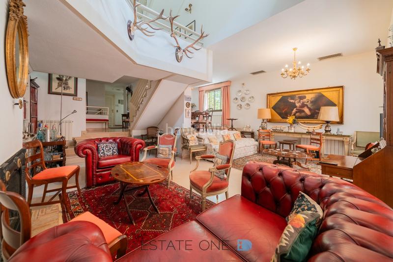 Foto c4b6f1e9-2c3f-470d-954f-98eebd79a7a7. Casa bifamiliare con parcheggio in Conde Orgaz - Piovera Madrid