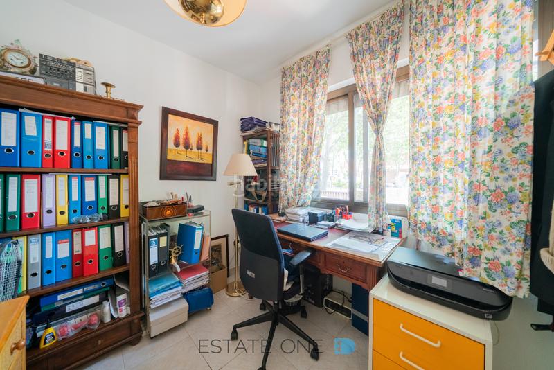 Foto 363d7e86-52e3-4b7c-8ce7-b81a834a9865. Casa pareada en Conde Orgaz - Piovera Madrid