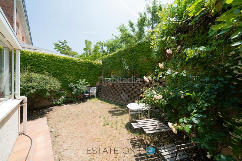 Foto 95cdd03c-c45c-490e-a208-4380576ac85b. Casa pareada en Conde Orgaz - Piovera Madrid