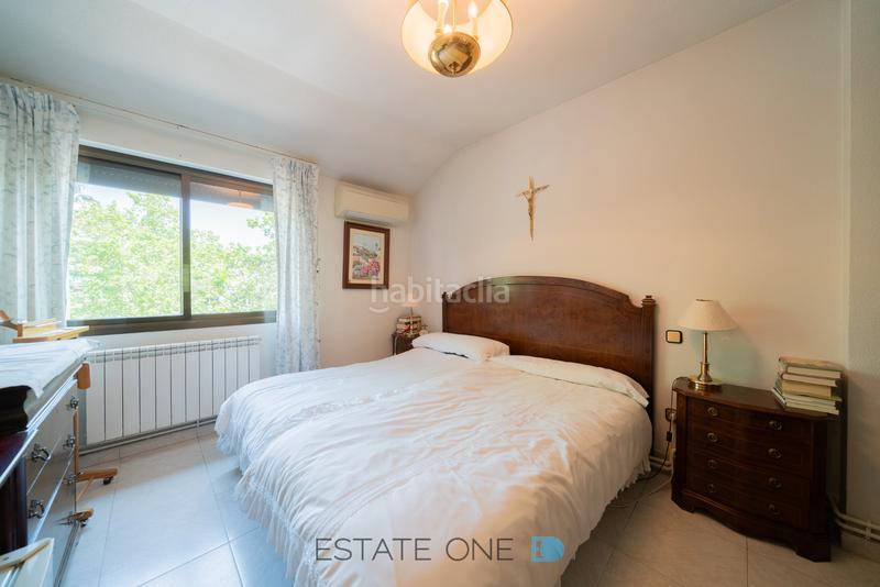 Foto b7ed9de5-08ca-4e4a-a6e8-6292582e3049. Casa pareada en Conde Orgaz - Piovera Madrid