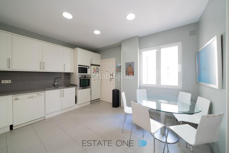 Foto ba2875e8-3418-458a-b241-c8fe33349d69. Appartamento con parcheggio in Castellana Madrid