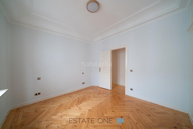 Foto 4b2b025f-a832-450f-8cb7-7eabda62eeab. Location appartement avec chauffage dans Recoletos Madrid