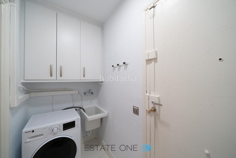 Foto 90a53765-5b4c-4783-ae2e-8f1a651e01be. Alquiler piso en Recoletos Madrid