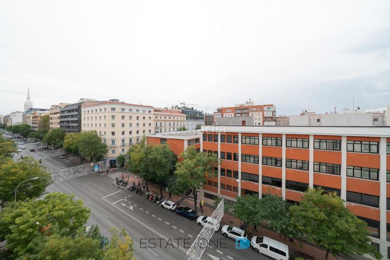 Foto d5fad825-dd79-46e9-954a-5471ce531e9e. Alquiler piso en Recoletos Madrid