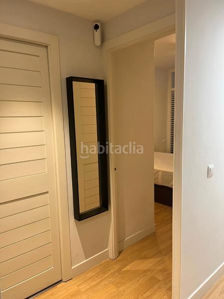 Foto 31ad37d8-be01-469b-9311-93e4c6a49a75. Lloguer apartament amb calefacció piscina a Hispanoamérica-Bernabéu Madrid