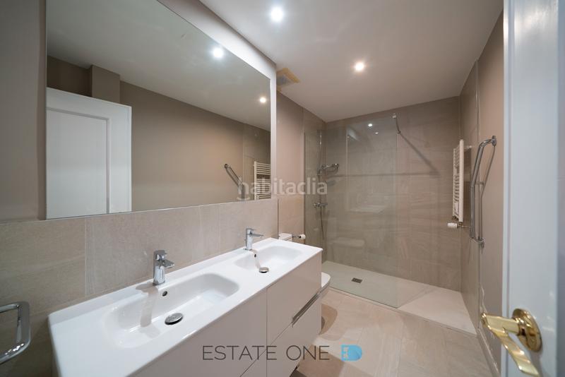 Foto 50086bcf-549b-4cbb-afe6-595e50cf98b2. Appartement avec chauffage dans Almagro Madrid