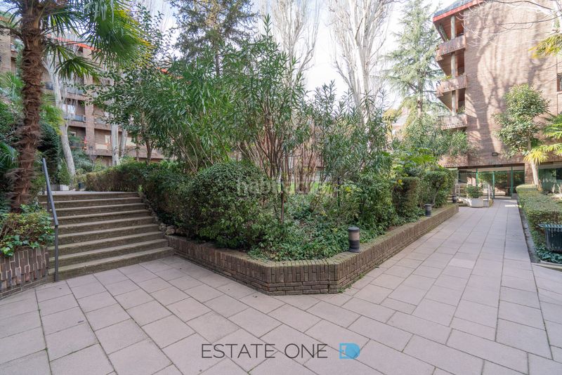 Foto 2bfd4d11-3ae7-4ce8-9c64-449238a78458. Location duplex avec cheminée chauffage piscine dans Madrid