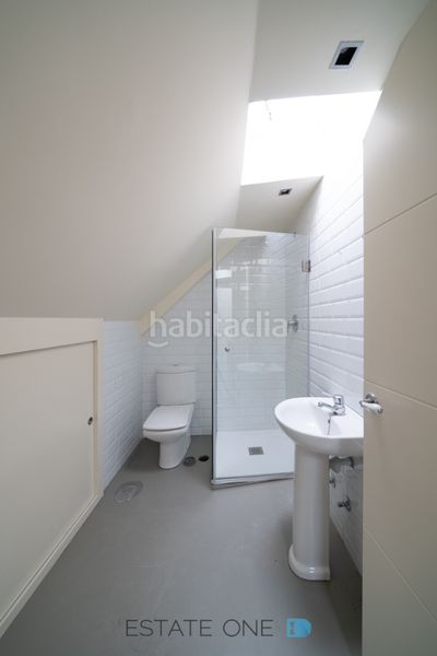Foto 43fd8780-08f4-4813-8d13-e05d39a959ce. Location duplex avec cheminée chauffage piscine dans Madrid
