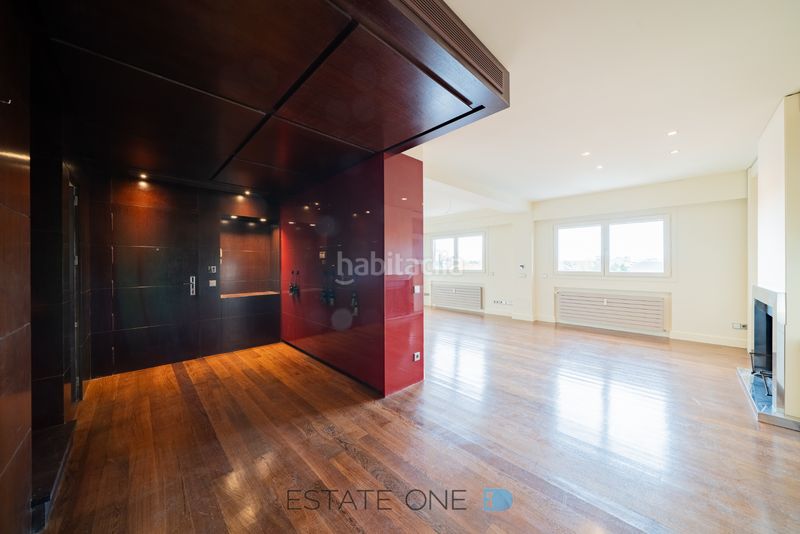 Foto 4e203c73-875b-4981-bd4e-6c21e8334467. Location duplex avec cheminée chauffage piscine dans Madrid