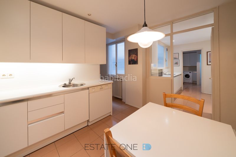 Foto 4a88bf23-327b-41e9-a7c8-d8c3f3f71ea4. Flat with heating parking in Lista Madrid