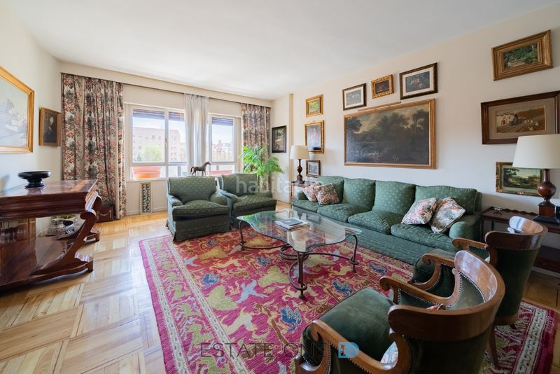Foto 74d5a2e3-5ca1-4ae6-840d-4120bf569fb5. Flat with heating parking in Lista Madrid