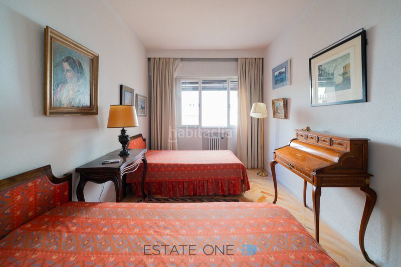 Foto b36b017b-6f1b-48cc-a99e-5945089b9303. Flat with heating parking in Lista Madrid