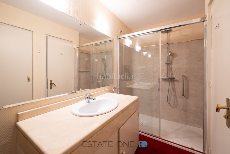 Foto bf09ab0c-ee81-4233-a01b-64b04ac714c5. Flat with heating parking in Lista Madrid