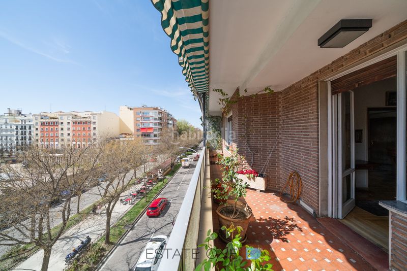 Foto e889e7ca-9239-46cf-9168-2536f51c19ec. Flat with heating parking in Lista Madrid