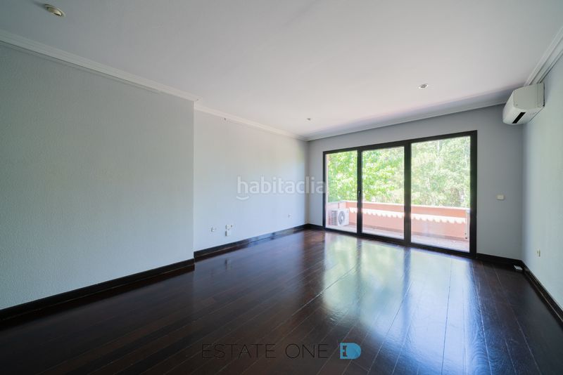Foto 1276e0b7-c37a-4572-b43a-6cbc12a343b8. Alquiler chalet en Somosaguas Pozuelo de Alarcón