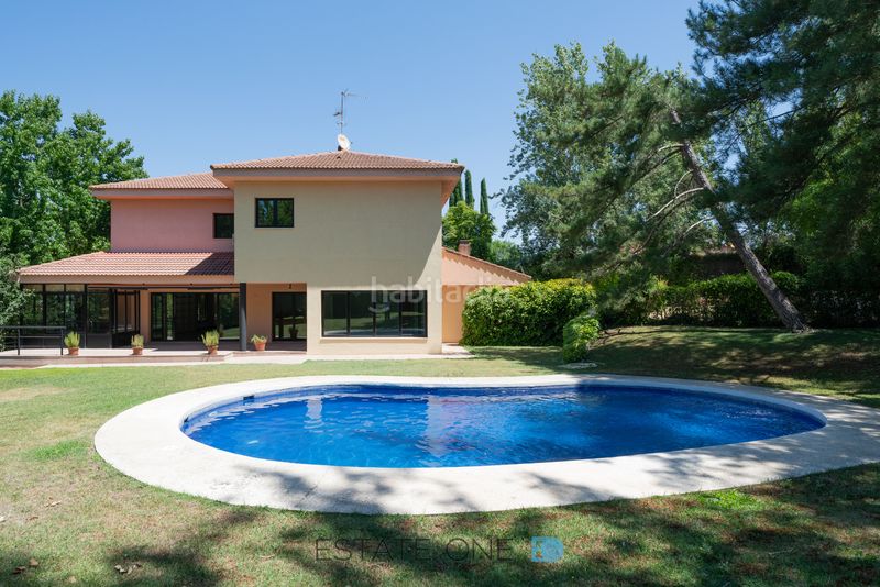 Foto 84b3acfb-4a61-48dd-ac82-bf3784a743d9. Alquiler chalet en Somosaguas Pozuelo de Alarcón