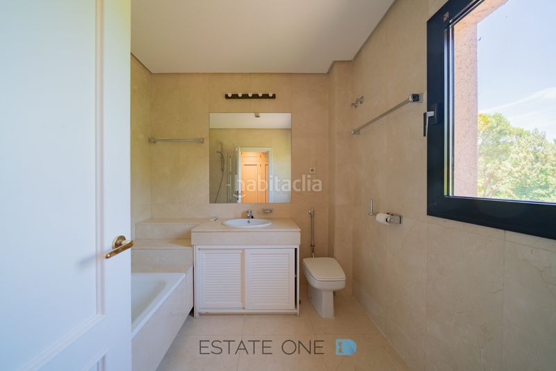 Foto a203c3b6-81f7-4662-823b-cc73873fa9fd. Alquiler chalet en Somosaguas Pozuelo de Alarcón
