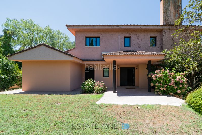 Foto c55d0d13-a760-4b3b-9b5c-24f70c93c735. Alquiler chalet en Somosaguas Pozuelo de Alarcón