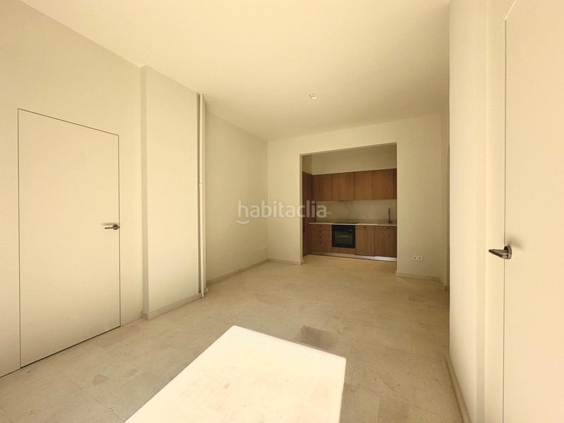 Foto 0b99bf1b-9b52-427f-a2e2-2f6b5faac854. Planta baixa amb calefacció a Prosperidad Madrid